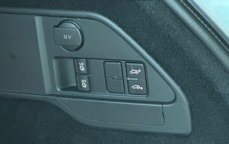 Volkswagen Touareg III, 2018 год, 3 200 000 рублей, 18 фотография