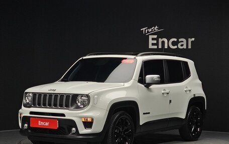 Jeep Renegade I рестайлинг, 2022 год, 1 560 000 рублей, 2 фотография