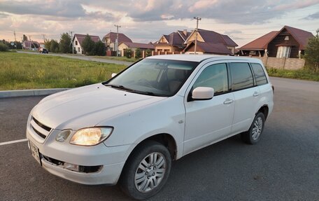 Mitsubishi Airtrek, 2002 год, 488 888 рублей, 7 фотография