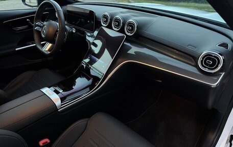 Mercedes-Benz C-Класс, 2023 год, 5 500 000 рублей, 34 фотография