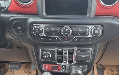 Jeep Wrangler, 2021 год, 4 900 000 рублей, 10 фотография
