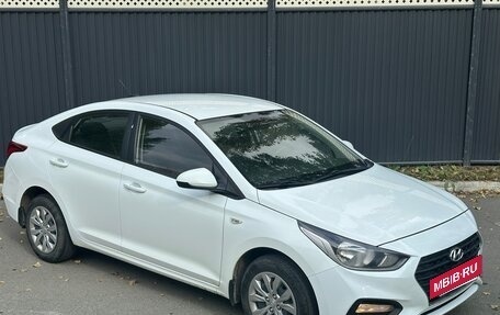 Hyundai Solaris II рестайлинг, 2017 год, 1 270 000 рублей, 3 фотография