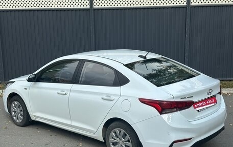 Hyundai Solaris II рестайлинг, 2017 год, 1 270 000 рублей, 2 фотография