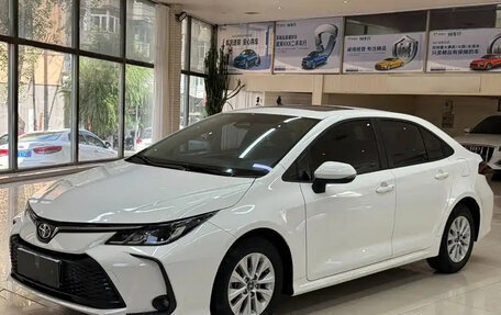 Toyota Corolla, 2023 год, 1 713 000 рублей, 1 фотография