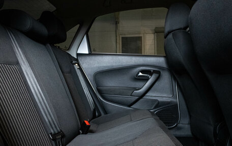 Volkswagen Polo VI (EU Market), 2013 год, 700 000 рублей, 11 фотография