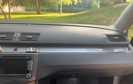 Volkswagen Passat B6, 2009 год, 750 000 рублей, 9 фотография