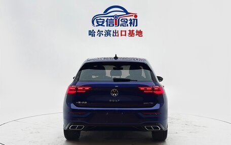 Volkswagen Golf VIII, 2022 год, 1 900 000 рублей, 5 фотография