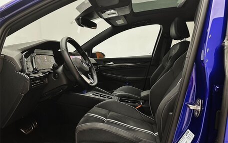 Volkswagen Golf VIII, 2022 год, 1 900 000 рублей, 7 фотография