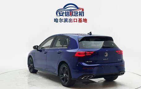 Volkswagen Golf VIII, 2022 год, 1 900 000 рублей, 4 фотография