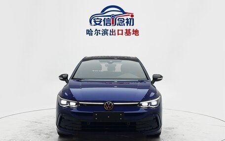 Volkswagen Golf VIII, 2022 год, 1 900 000 рублей, 2 фотография