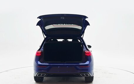 Volkswagen Golf VIII, 2022 год, 1 900 000 рублей, 17 фотография
