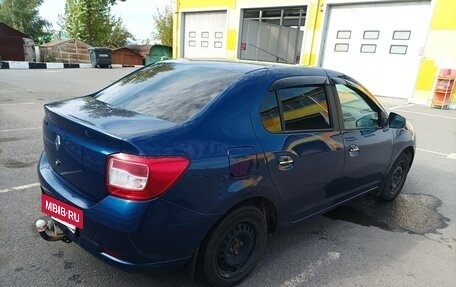 Renault Logan II, 2015 год, 675 000 рублей, 4 фотография