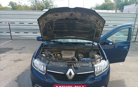 Renault Logan II, 2015 год, 675 000 рублей, 8 фотография