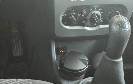 Renault Sandero I, 2011 год, 625 000 рублей, 13 фотография