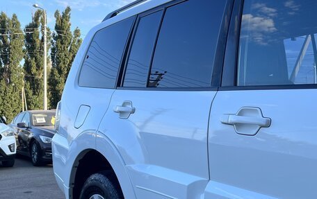 Mitsubishi Pajero IV, 2011 год, 1 825 000 рублей, 12 фотография
