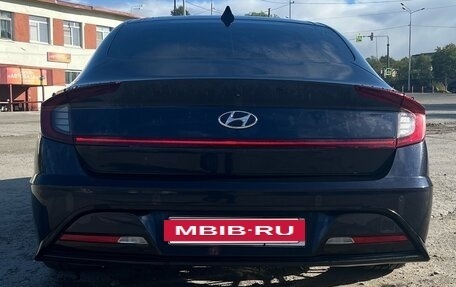 Hyundai Sonata VIII, 2019 год, 2 000 000 рублей, 2 фотография