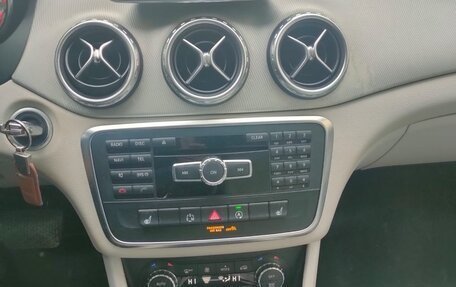 Mercedes-Benz GLA, 2015 год, 1 500 000 рублей, 7 фотография