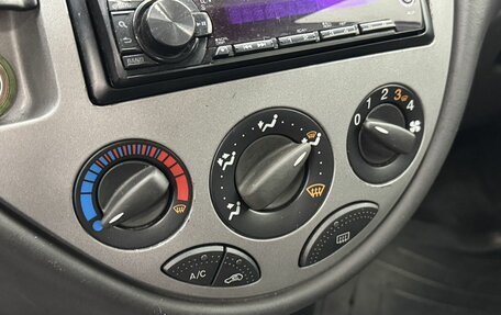 Ford Focus IV, 2004 год, 370 000 рублей, 15 фотография