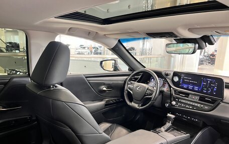 Lexus ES VII, 2021 год, 4 380 000 рублей, 28 фотография