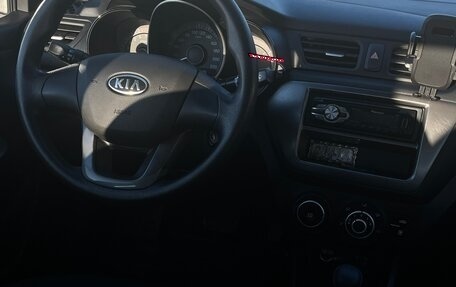 KIA Rio III рестайлинг, 2012 год, 1 000 000 рублей, 5 фотография