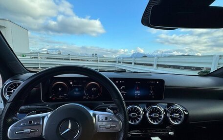 Mercedes-Benz A-Класс, 2022 год, 2 200 000 рублей, 9 фотография
