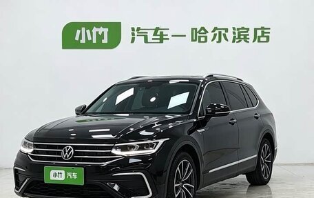 Volkswagen Tiguan II, 2022 год, 2 523 000 рублей, 1 фотография