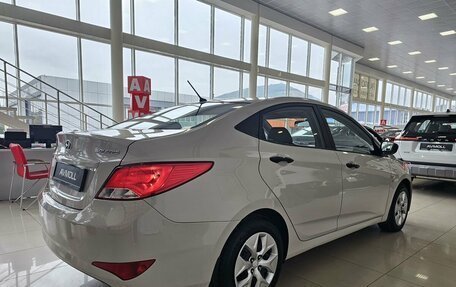 Hyundai Solaris II рестайлинг, 2015 год, 1 279 000 рублей, 8 фотография