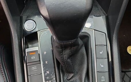 Volkswagen Tiguan II, 2022 год, 2 523 000 рублей, 9 фотография