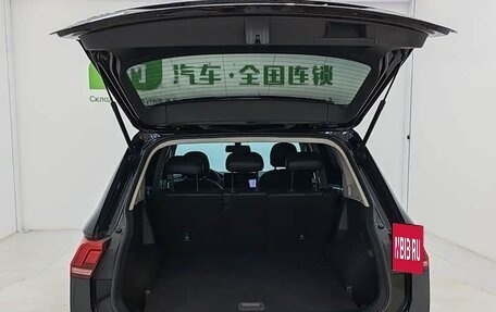 Volkswagen Tiguan II, 2022 год, 2 523 000 рублей, 11 фотография