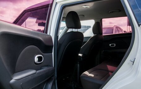 KIA Soul II рестайлинг, 2015 год, 1 250 000 рублей, 14 фотография