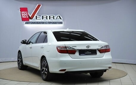 Toyota Camry, 2016 год, 1 990 000 рублей, 7 фотография