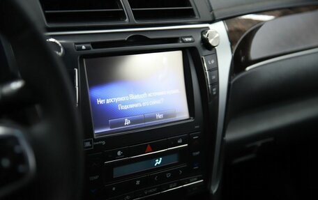 Toyota Camry, 2016 год, 1 990 000 рублей, 13 фотография