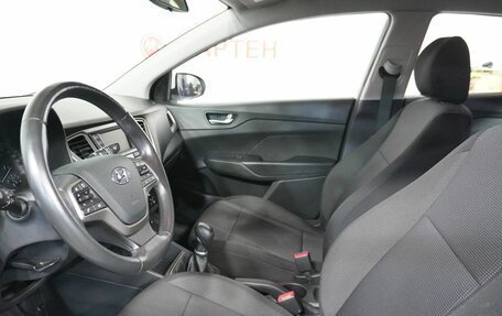 Hyundai Solaris II рестайлинг, 2019 год, 1 415 000 рублей, 9 фотография