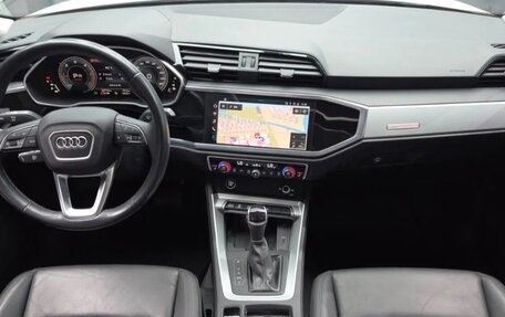 Audi Q3, 2023 год, 3 175 002 рублей, 8 фотография