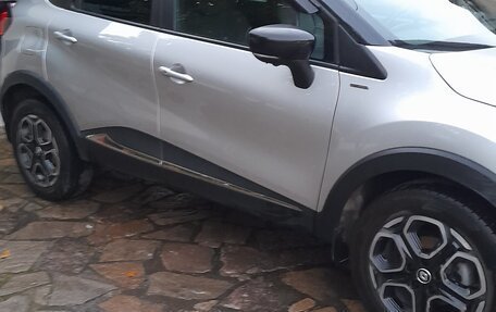Renault Kaptur I рестайлинг, 2020 год, 1 699 000 рублей, 3 фотография