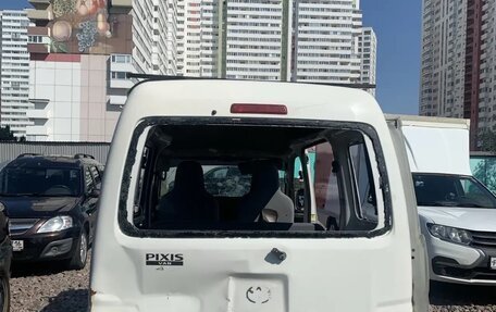 Toyota Pixis Van I, 2015 год, 155 000 рублей, 3 фотография