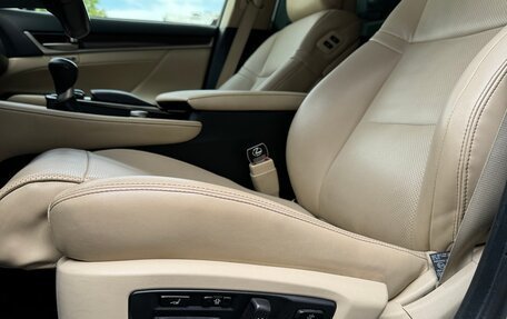 Lexus GS IV рестайлинг, 2012 год, 2 570 000 рублей, 13 фотография