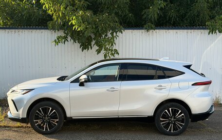 Toyota Venza, 2022 год, 4 699 999 рублей, 6 фотография
