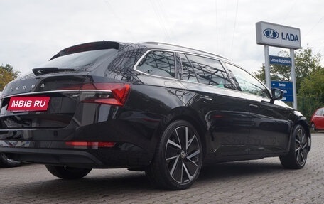 Skoda Superb III рестайлинг, 2023 год, 3 850 000 рублей, 5 фотография