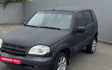 Chevrolet Niva I рестайлинг, 2004 год, 350 000 рублей, 2 фотография