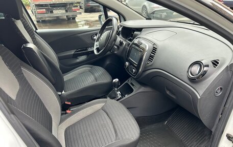 Renault Kaptur I рестайлинг, 2016 год, 1 400 000 рублей, 11 фотография