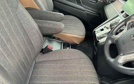 Mitsubishi Delica D:5 I, 2023 год, 2 750 000 рублей, 16 фотография