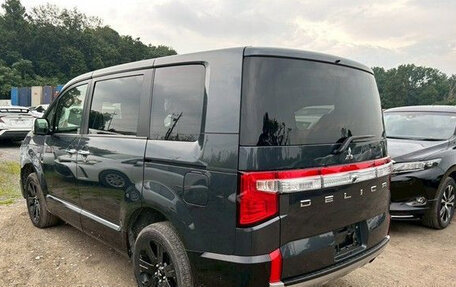 Mitsubishi Delica D:5 I, 2023 год, 2 750 000 рублей, 11 фотография