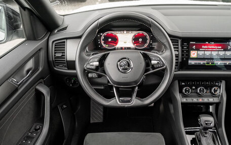 Skoda Kodiaq I, 2023 год, 4 480 000 рублей, 8 фотография
