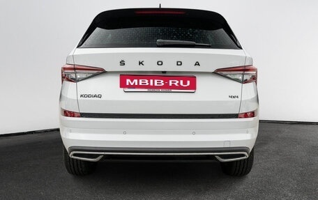 Skoda Kodiaq I, 2023 год, 4 480 000 рублей, 4 фотография