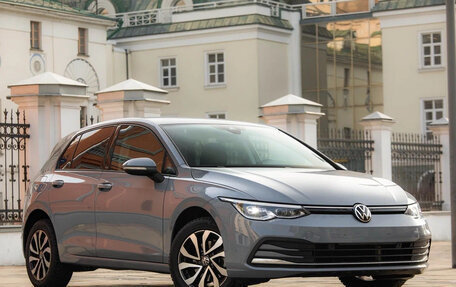 Volkswagen Golf VIII, 2023 год, 2 100 000 рублей, 3 фотография