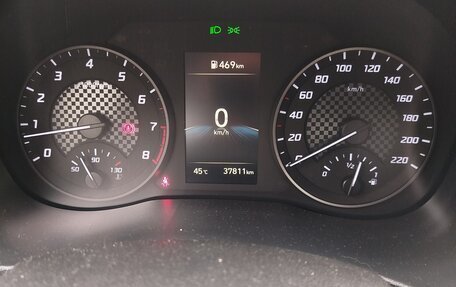 Hyundai Solaris II рестайлинг, 2021 год, 1 750 000 рублей, 11 фотография