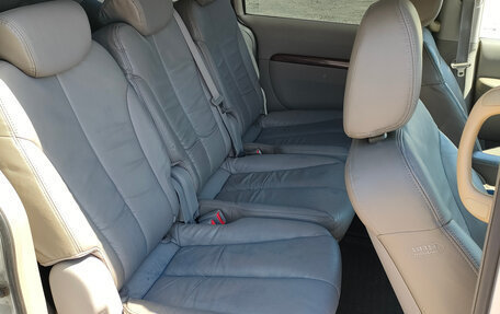 KIA Carnival III, 2008 год, 850 000 рублей, 18 фотография