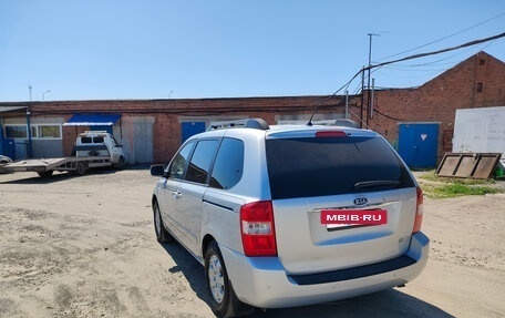 KIA Carnival III, 2008 год, 850 000 рублей, 13 фотография