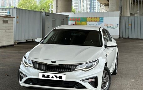 KIA K5 II, 2018 год, 1 550 066 рублей, 2 фотография